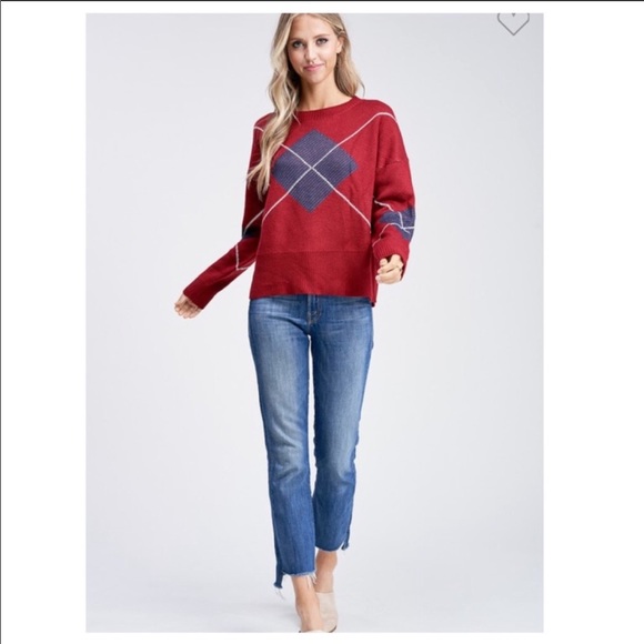 Sweater - Picture 6 of 7